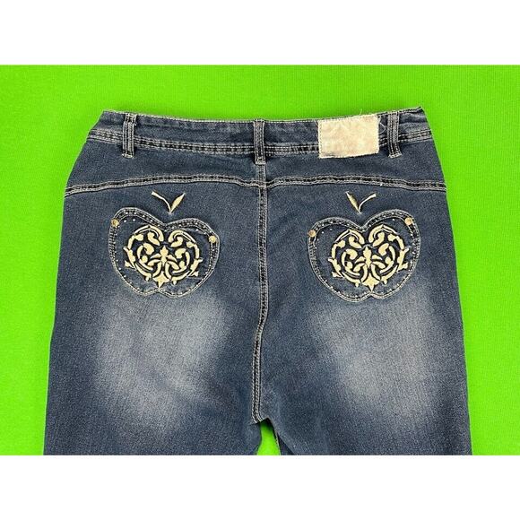 Apple Bottom Jeans Capris Women's 14 Embroidered Pockets Stretch Denim Y2K - Picture 12 of 15